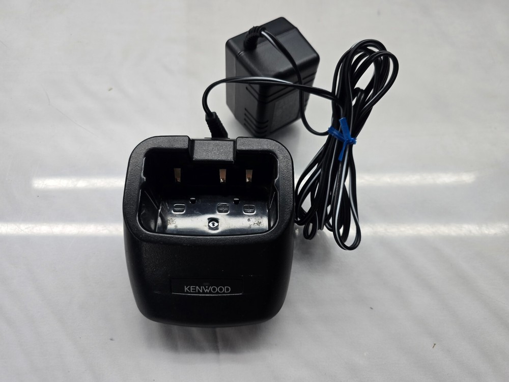 Kenwood W08-0598 W08-0552 Charger & AC Wall Adapter I041