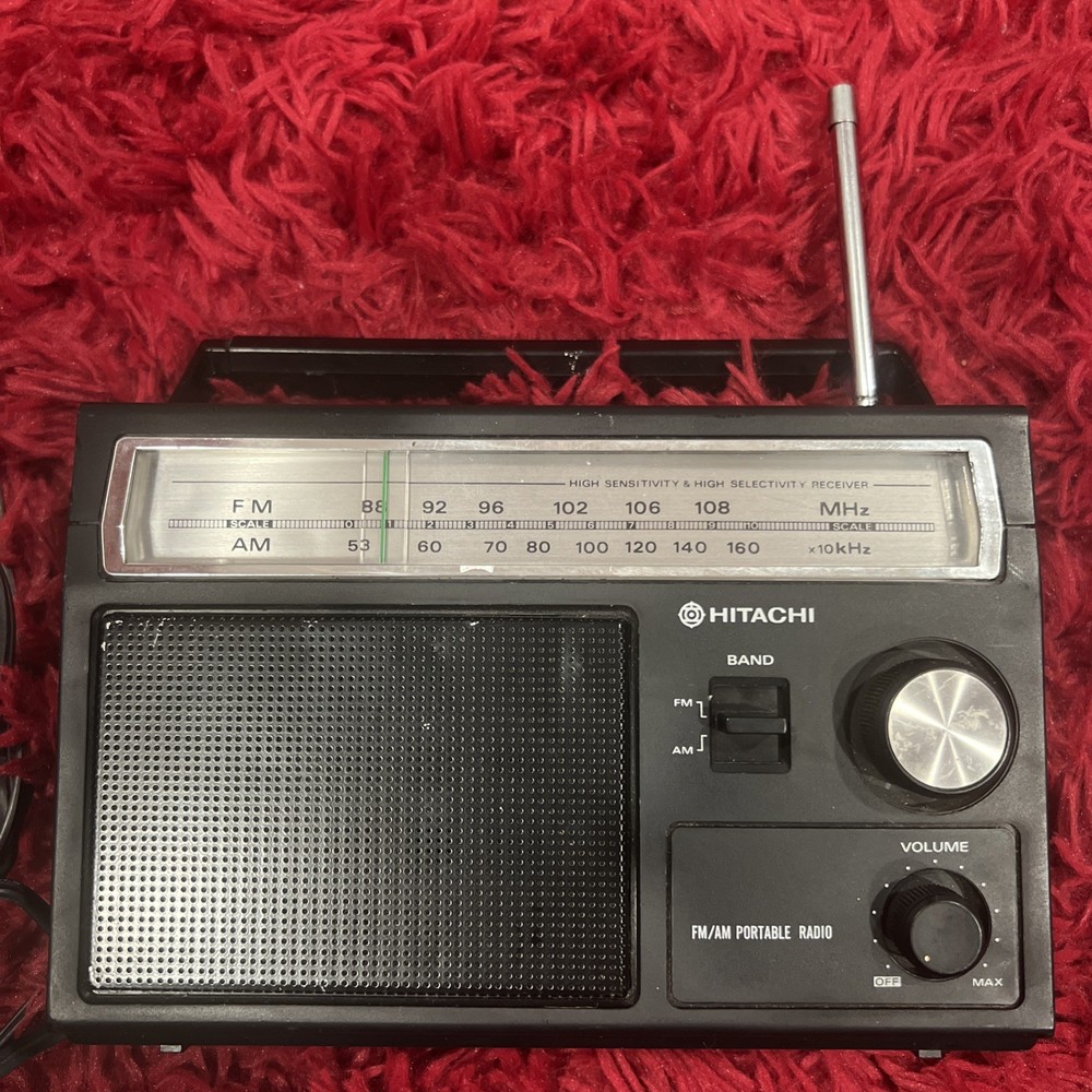 VINTAGE HITACHI MODEL: KH-435H AM/FM TRANSISTOR RADIO MCM Working