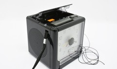 Vintage IMA CR-340 Cube Clock AM/FM Cassette Player Retro Style