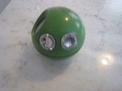 Vintage Space Age Panasonic Panapet AM Radio – Green R-70