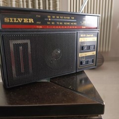 Vintage Radio silver New