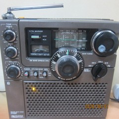 SONY ICF-5900 Sky Sensor 5-band Radio Later Model w/Separate Timer Apter Working