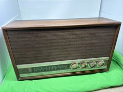 Vintage Magnavox Grand Classic Hi Fi Full Dimension AM/FM Radio – AS IS