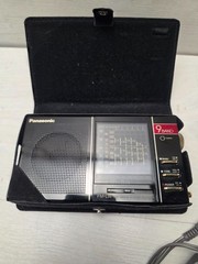 Vintage PANASONIC RF-9L FM/LW/MW/SW1 9 BAND RADIO FTZ 11/650 Matsushita Radio