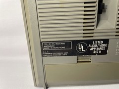 Vintage 1980’s Magnavox D2600 Portable Radio