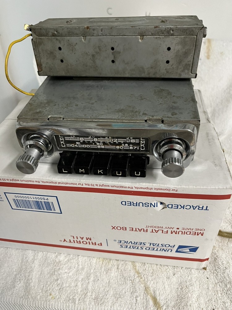 Blaupunkt Frankfurt S « Z » SERIES Vintage Radio with Amplifier Untested