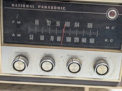 Vintage National Panasonic RE-744 FM AM 2-Band Tube Radio Made in Japan