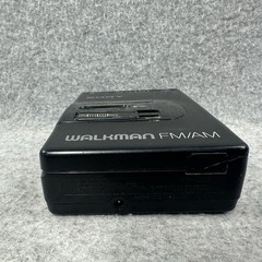 Sony WM-F2065 Walkman FM AM Radio Works Cassette Player Parts Repair Mega Bass