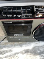 Vintage General Electric GE Model 3-5233B AM/FM Stereo Radio/Cassette Recorder