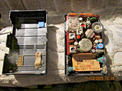 Vintage Hitachi TH-622 AM Radio Solid State MW Transistor 6 w/ Case