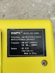 READ LOT of 2 Vintage GPX Model A2845 Personal Stereo Walkabout Am/FM Radio 90s