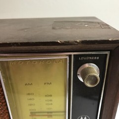 Motorola AM/FM Solid State Vintage Radio TT13EW Wood (Works!)