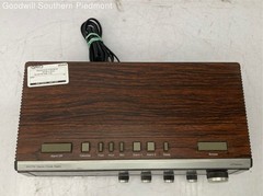 J.C. Penney 680-3820B Vintage AM/FM Radio Alarm Clock – Tested