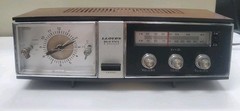 Lloyd&rsquo;s Solid State 2 Speaker Clock/Radio Model Vintage 9J42G-37BE Alarm Japan