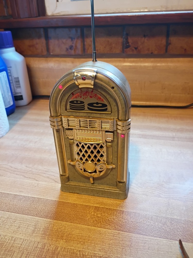 Jukebox Shaped 50s Radio AM FM Model JB-21 Gray Vtg Works Small 6&Prime; Unbranded