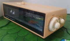 Vintage 70s Antique Electronic Transistor Flip Clock Radio Works Taiwan SONY