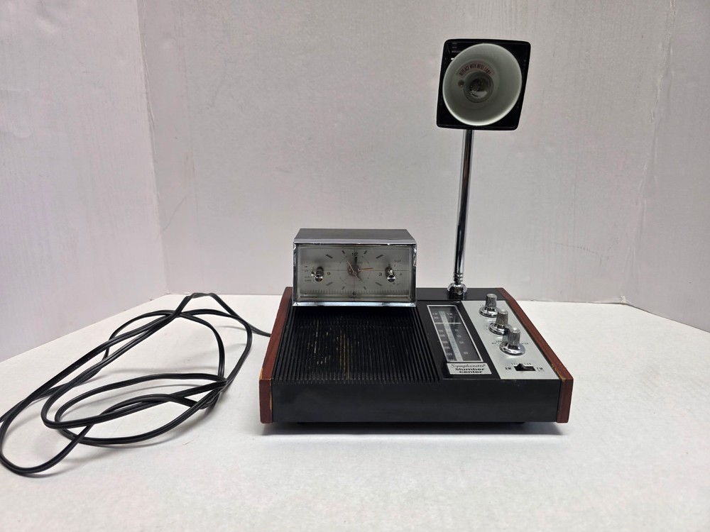 Longines Symphonette LCR-500 Slumber Center – Light/Radio Work, Clock Does Not