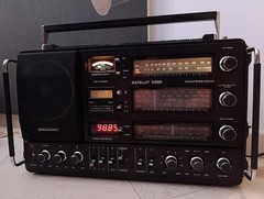 Grundig Satellit 3400 Professional World Receiver Made in Germany Black