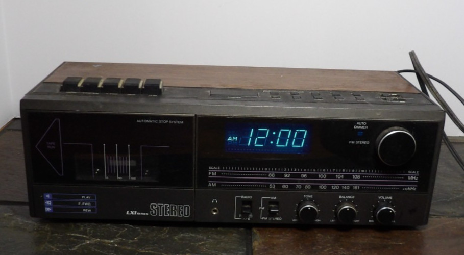 Sears AM/FM Clock Radio with Cassette