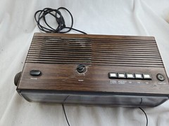 Vintage CONIC CR-123C Hong Kong Flip Clock AM FM Radio SEE Pictures