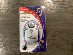 Vintage Suprema Radio Action FM Auto scan Radio Purple Built in Penlight New