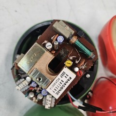 Lot of 3 Vintage Panasonic Panapet Sphere Transistor Radios R-70 Green Red White