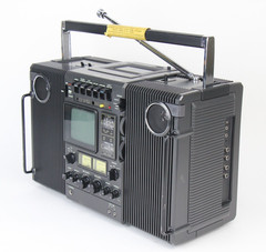 RARE Vintage SANYO MT4200 Boombox Stereo Radio/Cassette/TV Combination
