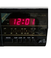 Vintage Windsor AM/FM Alarm Clock Radio Cassette Player Model 2550 Black Working