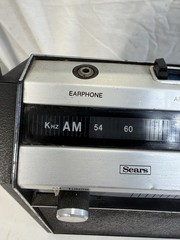 Vintage Sears Dual Power AM/FM Portable Radio Model 132.27410200