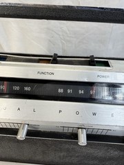 Vintage Sears Dual Power AM/FM Portable Radio Model 132.27410200