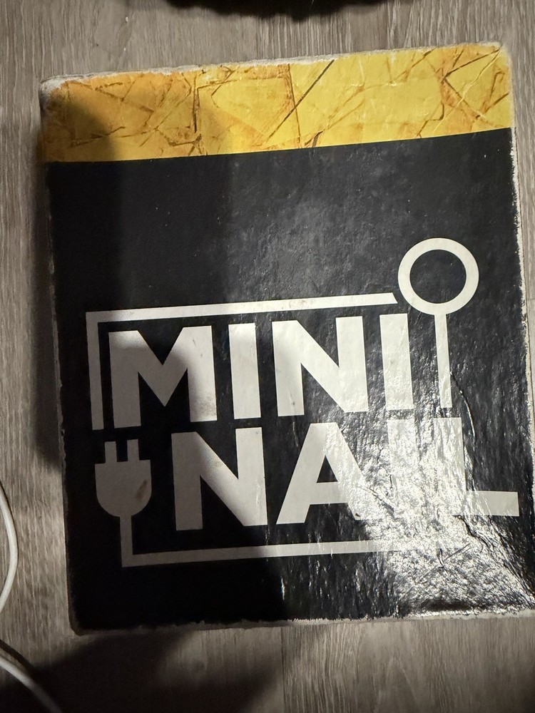 Electric Mini E-nail Purple Works Great Comes With Additional Accessories