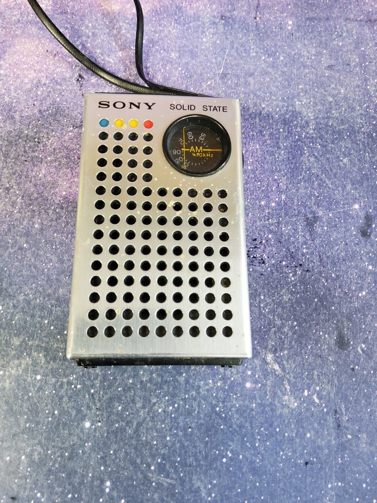 Vintage Sony TR-4100 Solid State AM 6 Transistor Pocket Radio Silver Hong Kong