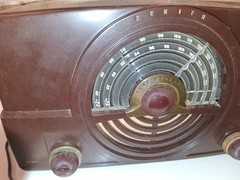 ZENITH USA Vacuum Tube Radio 7H820UZ