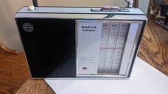 Vintage SANYO Cadnica 13F-B60 Tri-Band FM/SW/BC 13-Transister Radio – Works