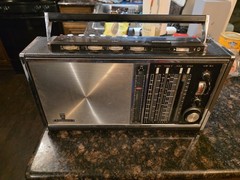 Vintage rare Grundig Satellite Amateur 210 AM/FM Shortwave Ham Portable Radio OG