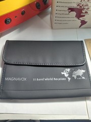 Magnavox D1875 11 Band World Receiver Open Box