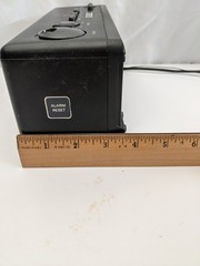Watch Video! VTG Soundesign AM/FM Alarm Clock Radio Cassette Player Model 3827