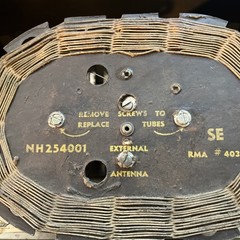 Vintage Bendix Standard Police Model 0526 Wood Shell Radio. Works.