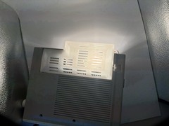 GE SPACEMAKER AM/FM Radio 7-4230A Under Cabinet Light With Mounting Parts WORKS