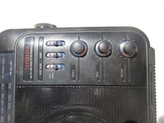 Vintage General Electric Super Radio Wide Band Long Range AM/FM