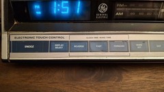 GE General Electric 7-4662A Electronic Touch Control Alarm Clock Radio Blue