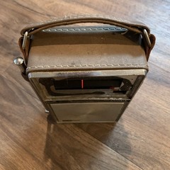 Vintage GENERAL ELECTRIC Portable AM/FM Radio w/ Cover P977B works perfectly 📻