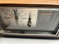 Vintage General Electric Radio Alarm Clock Radio Walnut Grain Retro Dial VIDEO