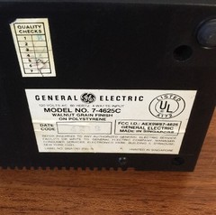 Vintage Woodgrain GE AM FM Clock Radio Red LED 7-4625C