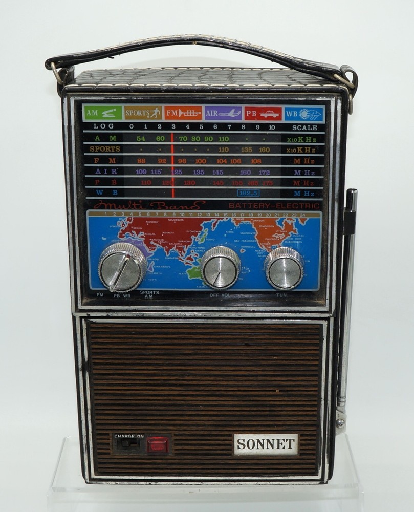Vintage SONNET World Radio Model 181P AM FM Weather Air Police PARTS or REPAIR
