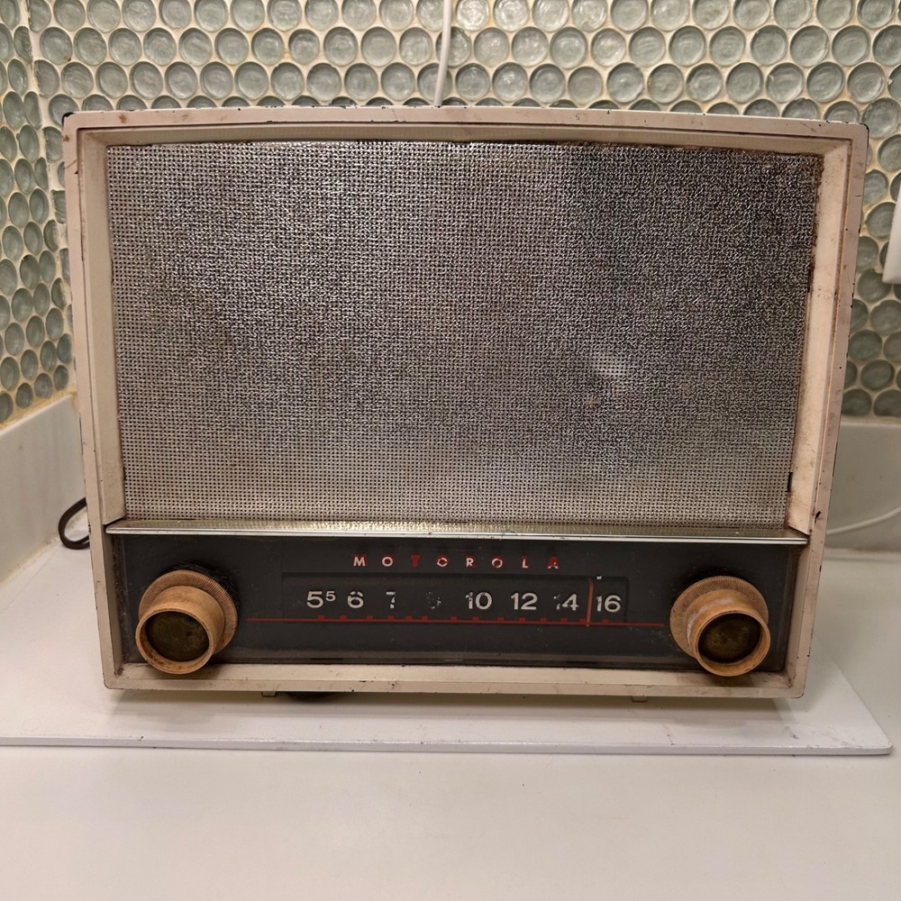 Vintage Motorola Dial Radio 63X Made in the USA Untested for parts Only