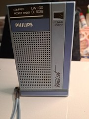 VINTAGE RADIO PHILIPS TREND. SET D 1018
