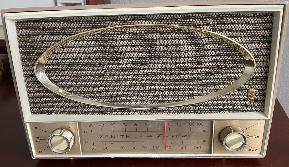 Vintage Zenith C725L Automatic Frequency Control AM/FM Super Sapphire Tube Radio