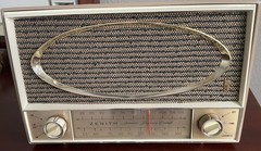 Vintage Zenith C725L Automatic Frequency Control AM/FM Super Sapphire Tube Radio