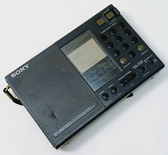 Sony ICF-SW7600 World Band Receiver Vintaage Radio – For Parts only not working